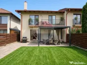 Duplex spațios cu 3 dormitoare, curte de 250 mp și parc... 