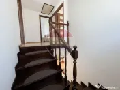 Duplex spațios cu 3 dormitoare, curte de 250 mp și parc... 