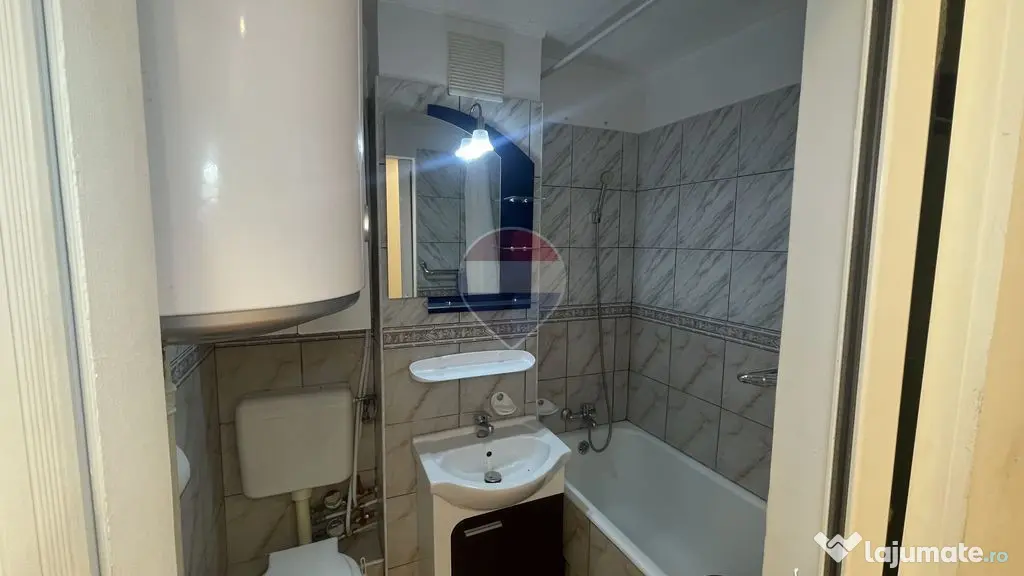 De Vanzare Apartament 2 camere Titan - Bucuresti (Bucuresti-Ilfov)