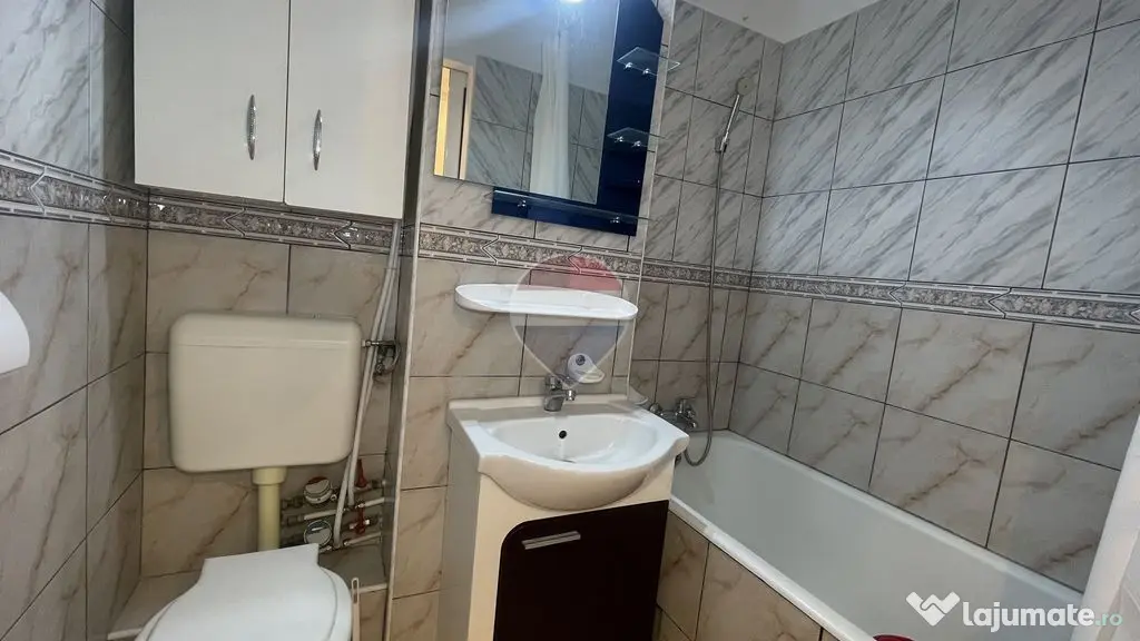 De Vanzare Apartament 2 camere Titan - Bucuresti (Bucuresti-Ilfov)