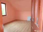 Casa zona V.Jelnei cu 14 arii teren, semifinisata