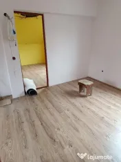 Casa zona V.Jelnei cu 14 arii teren, semifinisata