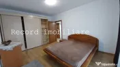 Ap. 2 camere dec.,3 balcoane inchise 24 mp,parcare Eroilor Floresti