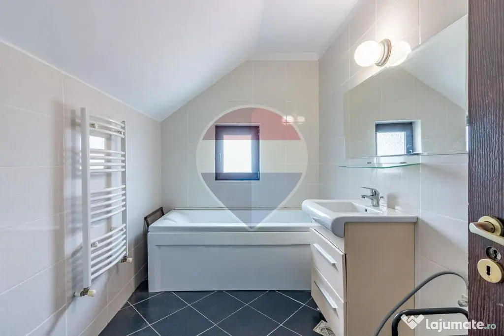 Casă / Vilă de vanzare in Ciorogarla | 5, 6 camere | te... - Ciorogarla (Bucuresti-Ilfov)
