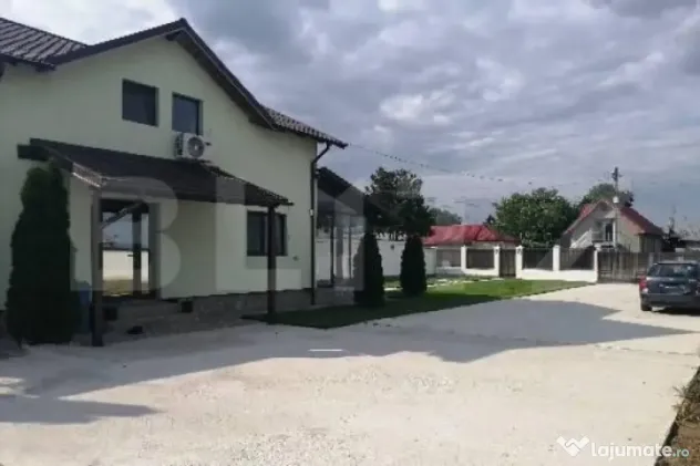 Casă de vânzare cu teren 1.530 mp, garaj, alarmă și supr - Viisoara (Dambovita)