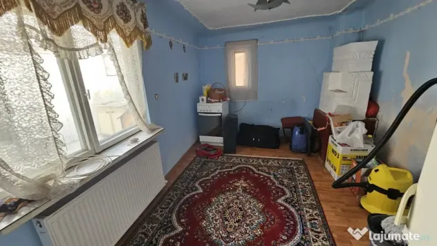 Gageni zona - teren 300mp cu casa batraneasca la 69000 euro - Ploiesti (Prahova)