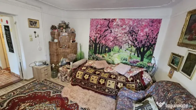 Gageni zona - teren 300mp cu casa batraneasca la 69000 euro - Ploiesti (Prahova)