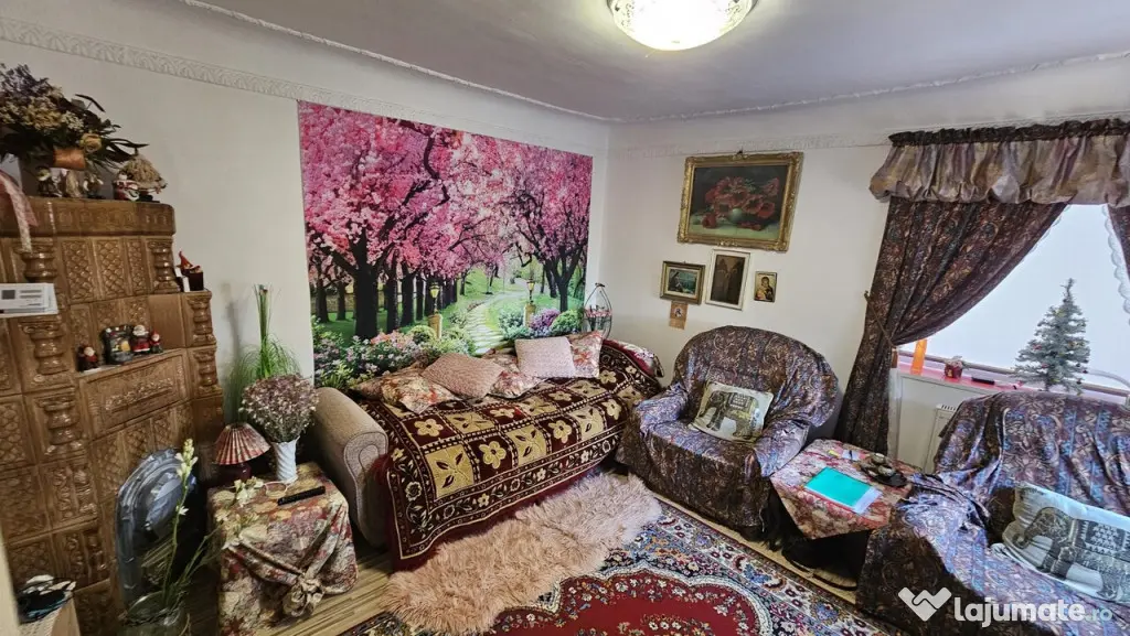 Gageni zona - teren 300mp cu casa batraneasca la 69000 euro - Ploiesti (Prahova)