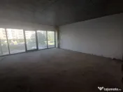 Spatiu birou zona Tractorul 