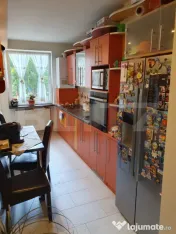 Apartament 3 camere, etaj 1 , loc de parcare , mobilat, Cale 