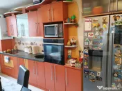 Apartament 3 camere, etaj 1 , loc de parcare , mobilat, Cale 