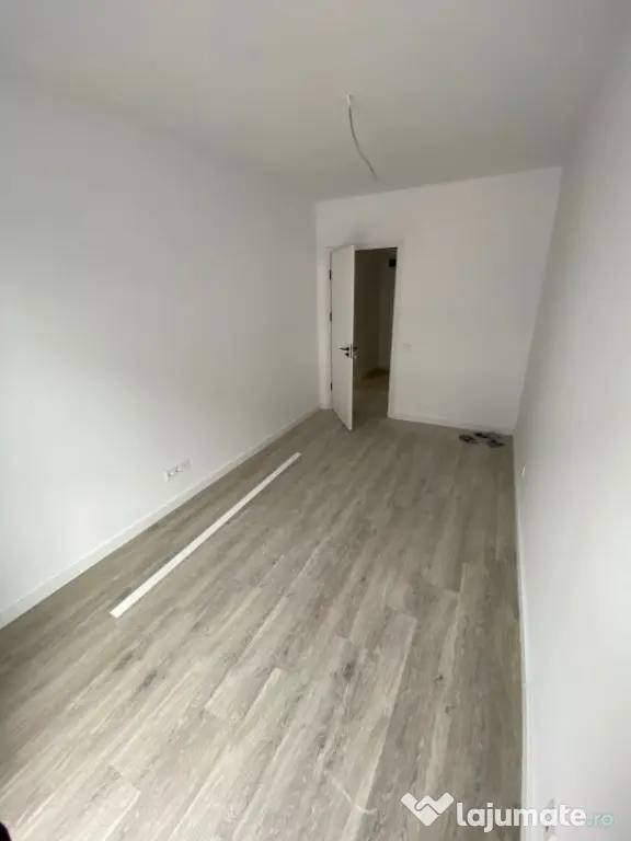 Apartament 3 camere ,60mp ,zona Tineretului ,Floresti - Floresti (Cluj)