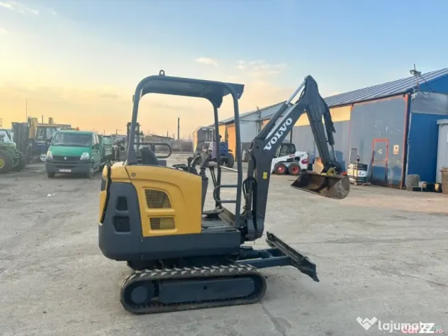 Miniexcavator Volvo EC18D, 2016, 1,8 tone - Negresti Oas (Satu-Mare)