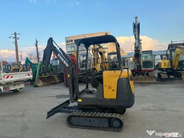Miniexcavator Volvo EC18D, 2016, 1,8 tone - Negresti Oas (Satu-Mare)