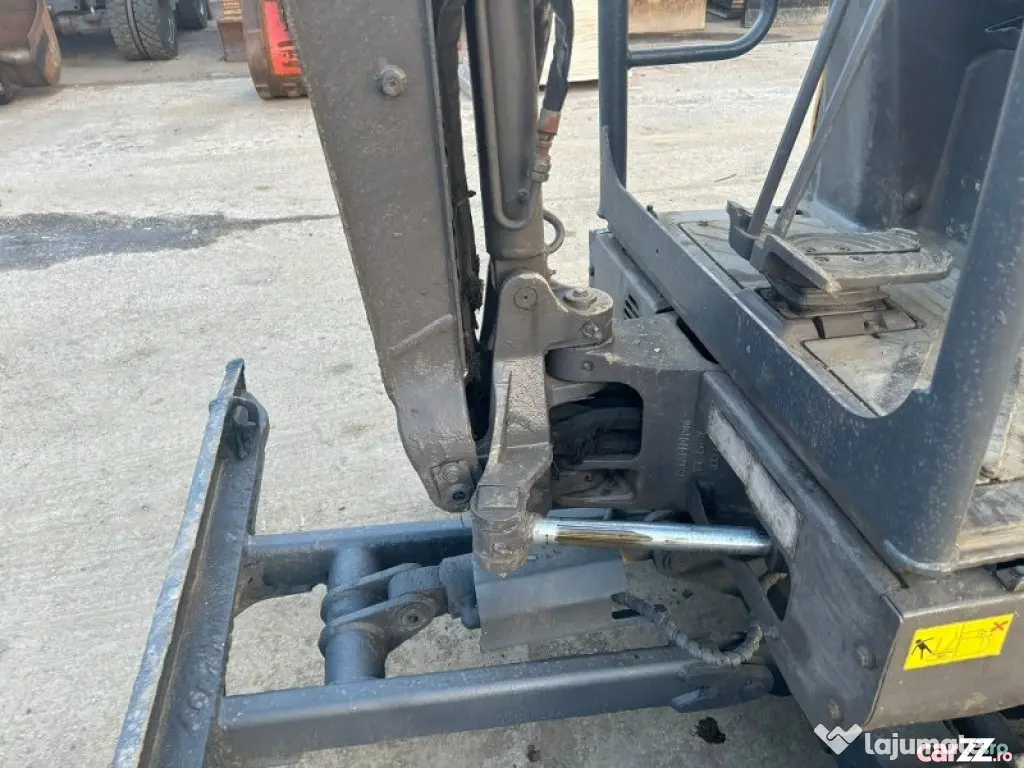 Miniexcavator Volvo EC18D, 2016, 1,8 tone - Negresti Oas (Satu-Mare)