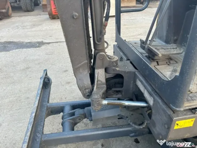 Miniexcavator Volvo EC18D, 2016, 1,8 tone - Negresti Oas (Satu-Mare)