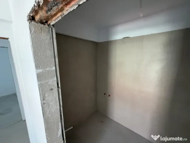 Apartament 4 camere, 85,79 mp, zona Tineretului - Floresti (Cluj)