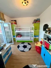 Apartament 3 camere, 90 mp, 2 balcoane si parcare cu CF, zon 