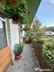 Apartament 3 camere, 90 mp, 2 balcoane si parcare cu CF, zon 