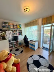 Apartament 3 camere, 90 mp, 2 balcoane si parcare cu CF, zon 