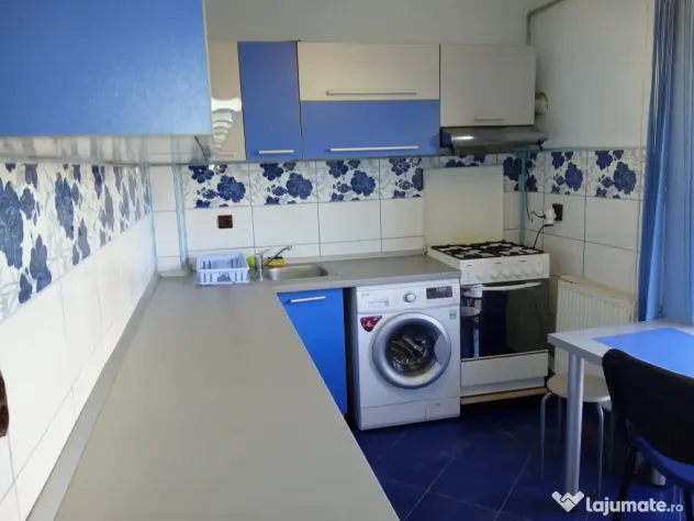 Inchiriez Apartament o camera in Baciu central