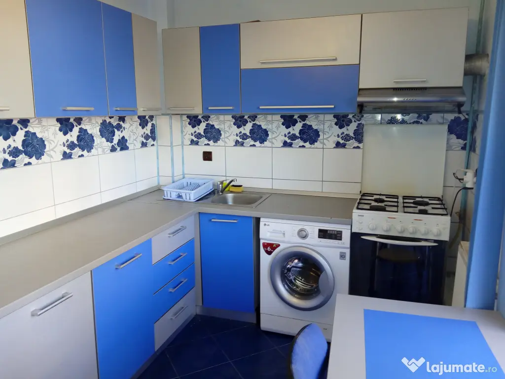 Inchiriez Apartament o camera in Baciu central
