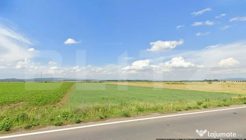 Teren extravilan 21.200 mp la DN10, zona Parcului Industrial - Harman (Brasov)