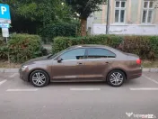 VW Jetta Highline 1,6 TDI 