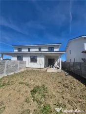 Duplex in spate la Kaufland - 3 dormitoare - bucatarie inchi 
