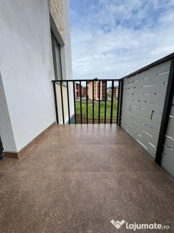 Apartament 3 camere 58mp, Zona Eroilor - Floresti (Cluj)