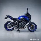 Motocicleta Yamaha MT07 