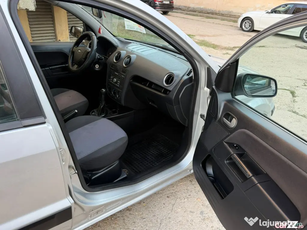 Ford Fusion 1.4 TDCi Diesel 2007 / 171.000 KM Certificați / ITP 2027 - Bucuresti (Bucuresti-Ilfov)