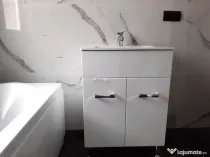 Vand dulap baie nou , cu lavoar si baterie la 400 ron .