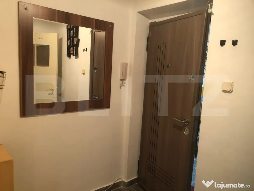 De vanzare apartament 2 camere , 35mp, zona M14 - Satu Mare (Satu-Mare)