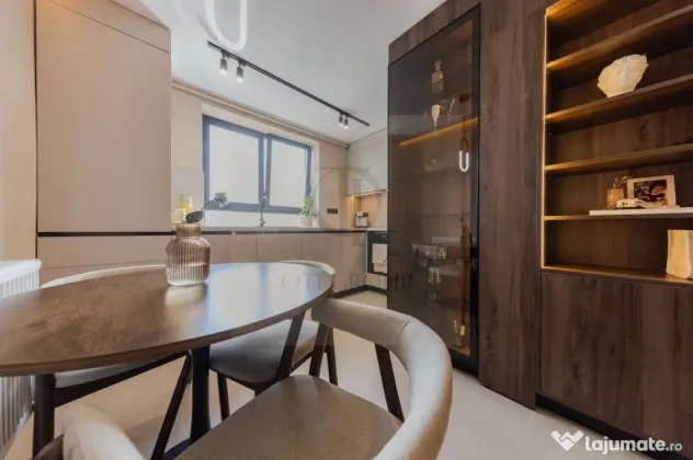 Apartament de vânzare, două camere decomandate în Gheo... - Cluj-Napoca (Cluj)