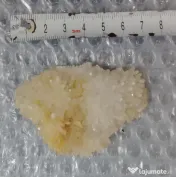 Cuart cu limonit si oxizi de fier 7 cm.
