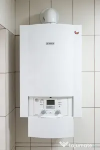 Centrala termica Bosch Gaz 5000 WT - 28 kW cu boiler 