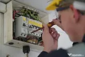 Electrician Cluj NON-STOP | Preturi mici | Deplasare în județ 