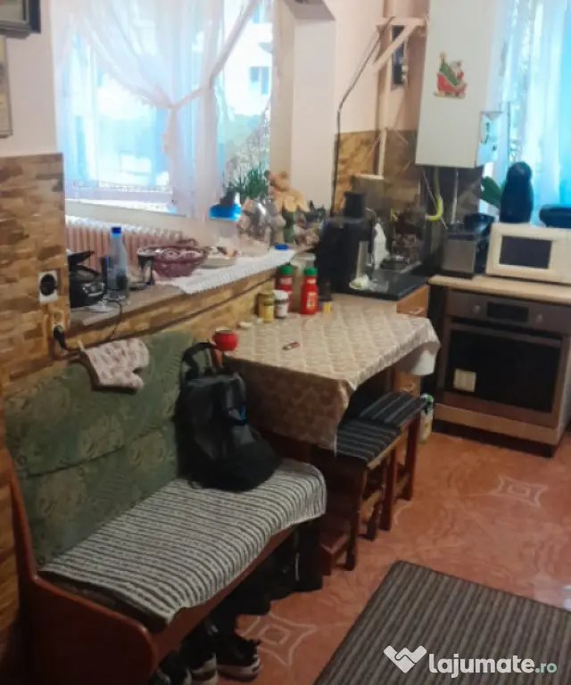 Apartament 3 camere ,58 mp, zona Gheorgheni Piata Hermes - Cluj-Napoca (Cluj)