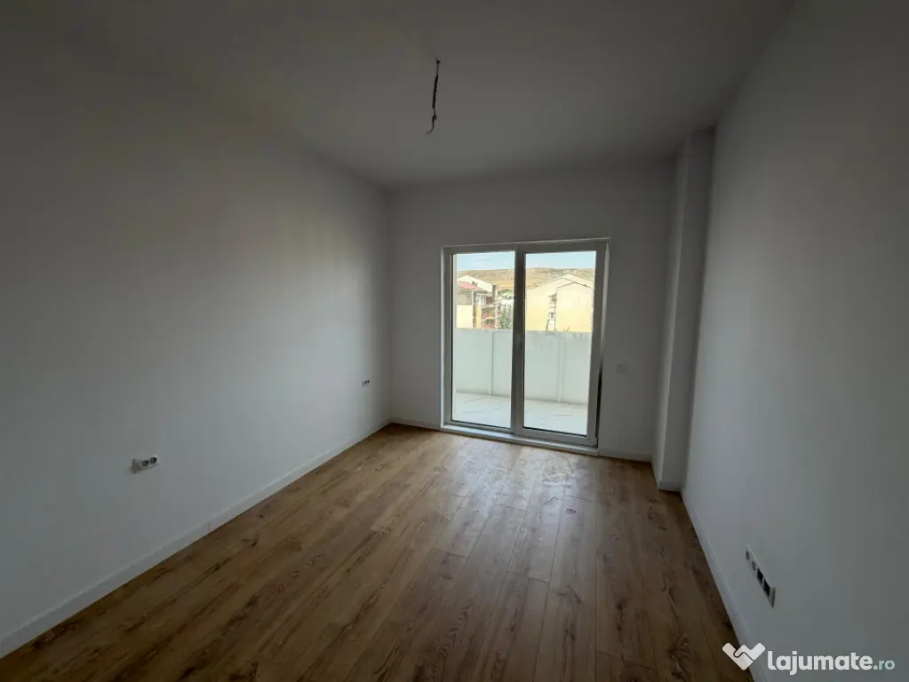 Apartament 3 camere, 52,26 mp, zona Eroilor - Floresti (Cluj)