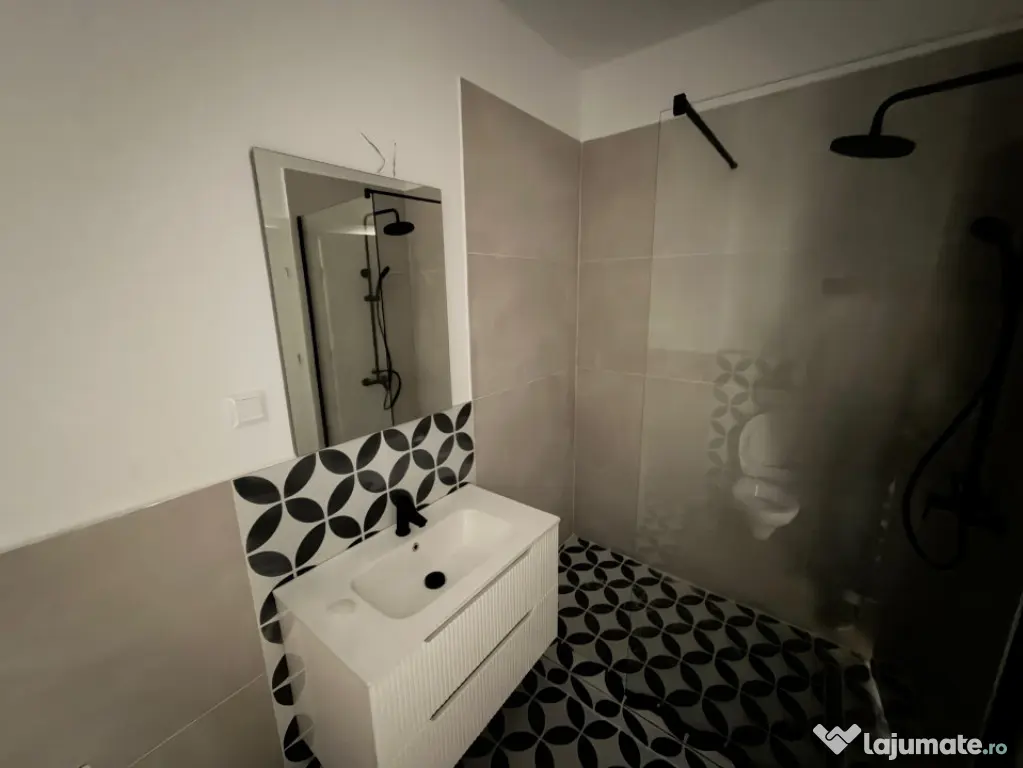 Apartament 3 camere, 52,26 mp, zona Eroilor - Floresti (Cluj)