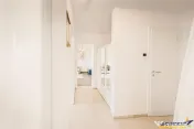 Apartament 2 camere,mobilat,parcare privata, boxa,Kasper,Cor 