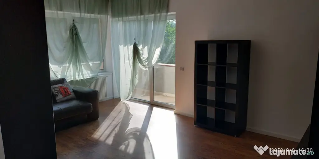 Vand apartament 2 camere 50 mp+balcon 6mp zona Cetatii - Floresti (Cluj)