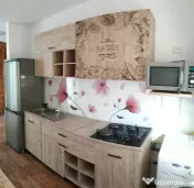 Vand apartament 2 camere 50 mp+balcon 6mp zona Cetatii