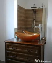 Vand apartament 2 camere 50 mp+balcon 6mp zona Cetatii