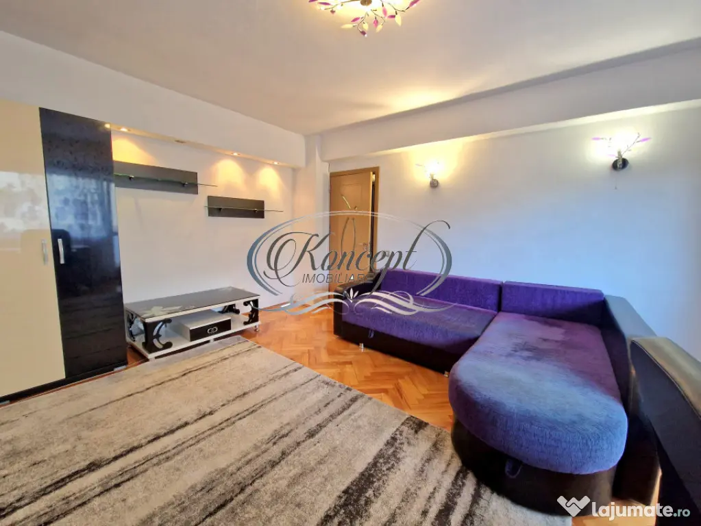 3 camere mobilat, Piata Cipariu - Cluj-Napoca (Cluj)