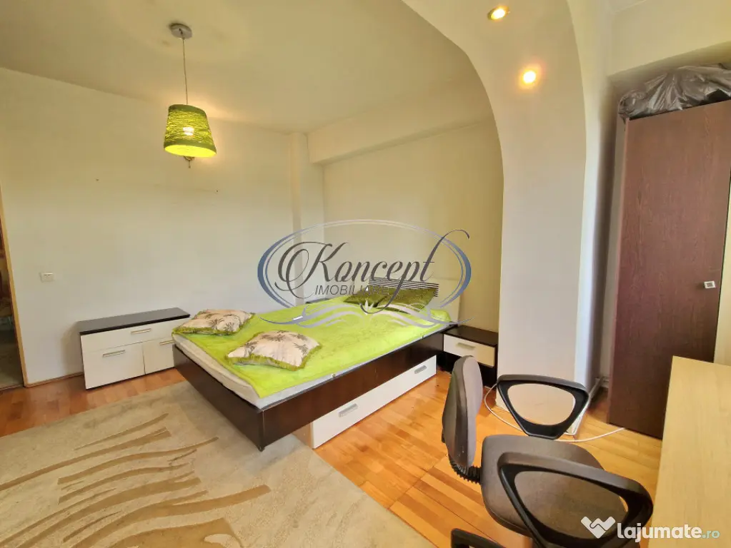 3 camere mobilat, Piata Cipariu - Cluj-Napoca (Cluj)