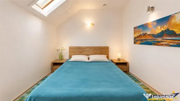Vila cu dubla valoare, 606mp teren, terase: Resedinta si sau - Brasov (Brasov)