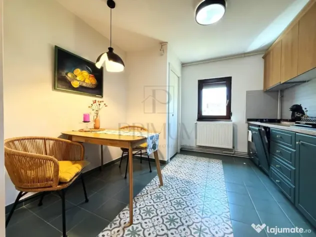 DAMBOVITA - RENOVAT - 3 CAM - 2 BAI - BLOC IZOLAT - ETAJ 3 - - Timisoara (Timis)