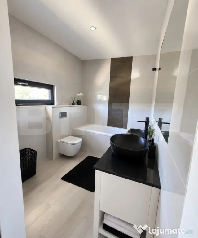 Duplex de vanzare, 103 mp, teren 285 mp, zona Gilau - Gilau (Cluj)